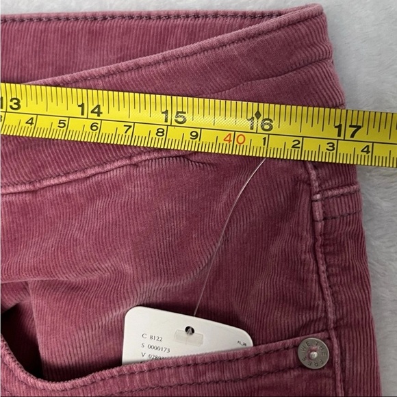 We The Free Jeans Sz 31 Short Flare Leg Boot Cut HR Raw Hem Corduroy Pants NWT - Picture 4 of 9